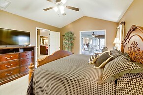Home in Bella Vista w/ Deck & Lake Windsor Views!