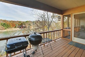 Home in Bella Vista w/ Deck & Lake Windsor Views!