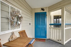 Ocean-view Island Condo w/ Pool: Pets Welcome!