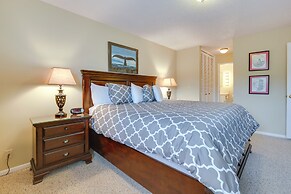 Lincoln City Condo: Pool Access, Walk to Beach!