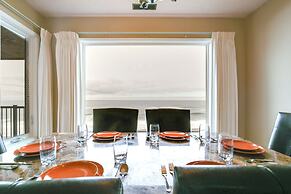 Lincoln City Condo: Pool Access, Walk to Beach!