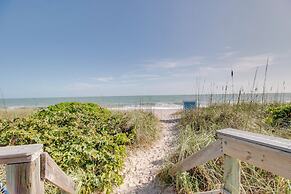 Lavish Vero Beach Escape With Pool, Patio + Dock!