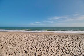 Lavish Vero Beach Escape With Pool, Patio + Dock!