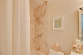 Lavish Vero Beach Escape With Pool, Patio + Dock!