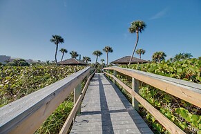 Lavish Vero Beach Escape With Pool, Patio + Dock!