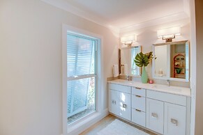 Lavish Vero Beach Escape With Pool, Patio + Dock!