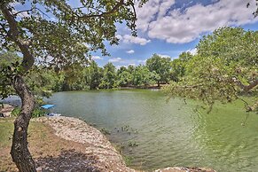 Round Rock Lakefront Home w/ Water Toys & Fire Pit