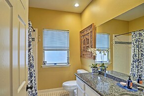 Round Rock Lakefront Home w/ Water Toys & Fire Pit