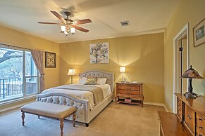 Round Rock Lakefront Home w/ Water Toys & Fire Pit