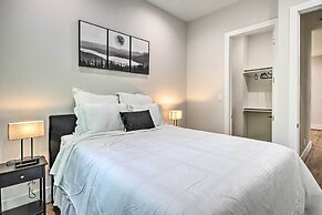 Modern Home w/ Yard: 2 Mi to Downtown Houston!