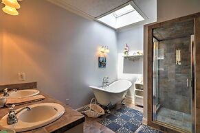 Historic Lafayette Retreat w/ Guest House!