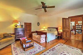 Historic Lafayette Retreat w/ Guest House!