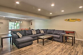 Covered Deck, Grill & Game Room: Gilford House!