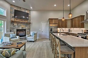 Covered Deck, Grill & Game Room: Gilford House!