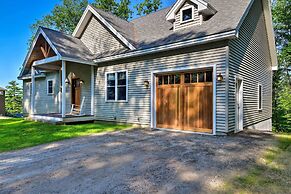 Covered Deck, Grill & Game Room: Gilford House!