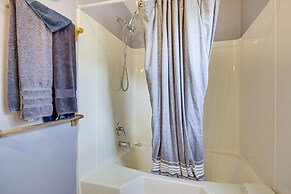 Pet-friendly Lakehouse: View Tower + Fire Pit!