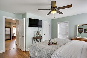 Pet-friendly Lakehouse: View Tower + Fire Pit!