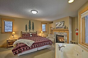 Comfy Lutsen Mountain Villa w/ Balcony & Grill