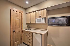 Comfy Lutsen Mountain Villa w/ Balcony & Grill