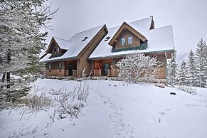 Comfy Lutsen Mountain Villa w/ Balcony & Grill
