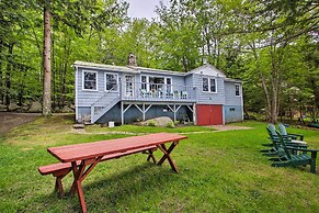 Waterfront Sebago Lake Cottage W/dock + Beach