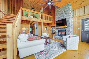 Waynesville 'mountain Top Retreat' w/ Decks!