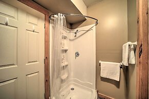 Waynesville 'mountain Top Retreat' w/ Decks!