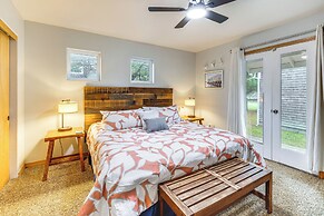 Rockaway Beach Home w/ Hot Tub: 4 Blocks to Beach!