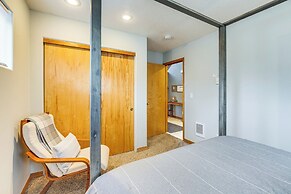 Rockaway Beach Home w/ Hot Tub: 4 Blocks to Beach!