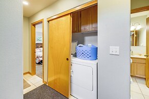 Rockaway Beach Home w/ Hot Tub: 4 Blocks to Beach!