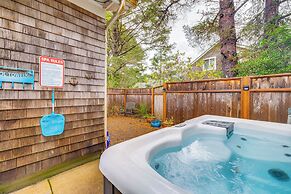 Rockaway Beach Home w/ Hot Tub: 4 Blocks to Beach!