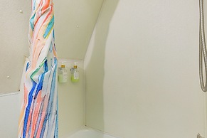 Discover Lakeside Bliss at Jackson Lake!