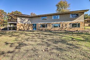 Large Home w/ Games: Walk to Bull Shoal Lake!