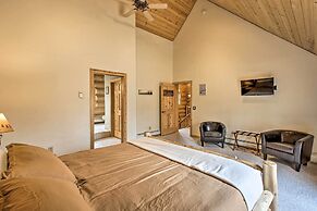 Secluded, Luxury Lodge < 15 Mi to Boyne Mountain!