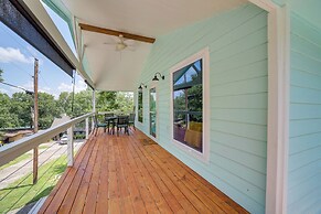Grand Lake Cottage w/ Hot Tub in Eucha