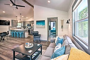 Grand Lake Cottage w/ Hot Tub in Eucha