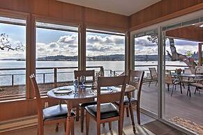 Gorgeous Poulsbo Waterfront Home on Liberty Bay!