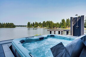 The Rookery - Dreamy Home w/ Private Dock!