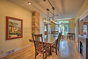 Pet-friendly Home w/ Views of Lake Delavan!