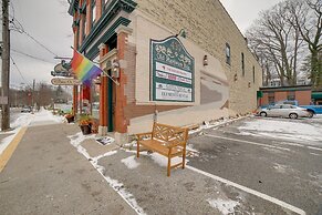 Saugatuck Retreat in Historic Downtown!