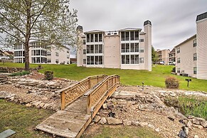 Cozy + Deluxe Branson Condo: Balcony & Pool Access