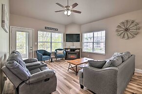 Cozy + Deluxe Branson Condo: Balcony & Pool Access