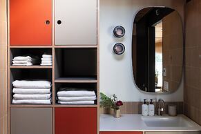 Waterfront Port Orchard Retreat w/ Furnished Deck!