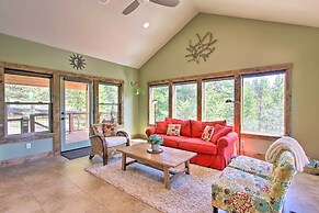 5 Mi to Crescent Lake: Dog-friendly Oregon Getaway