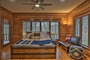 Hot Tub, Grill: Hilltop Log Cabin in Hot Springs!