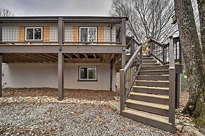 'stonewood Lodge' Home w/ Deck in Glenville!