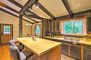 'stonewood Lodge' Home w/ Deck in Glenville!