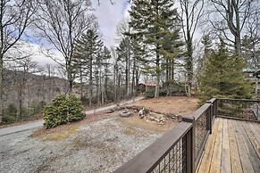 'stonewood Lodge' Home w/ Deck in Glenville!