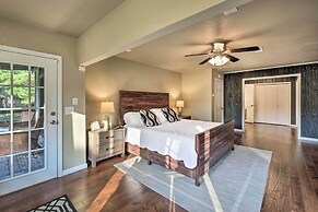 Waterfront Beaver Lake Hideaway w/ Kayaks & More!