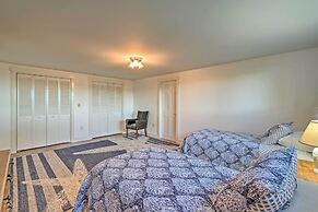 Lovely Waterfront Owls Head Home w/ Own Beach